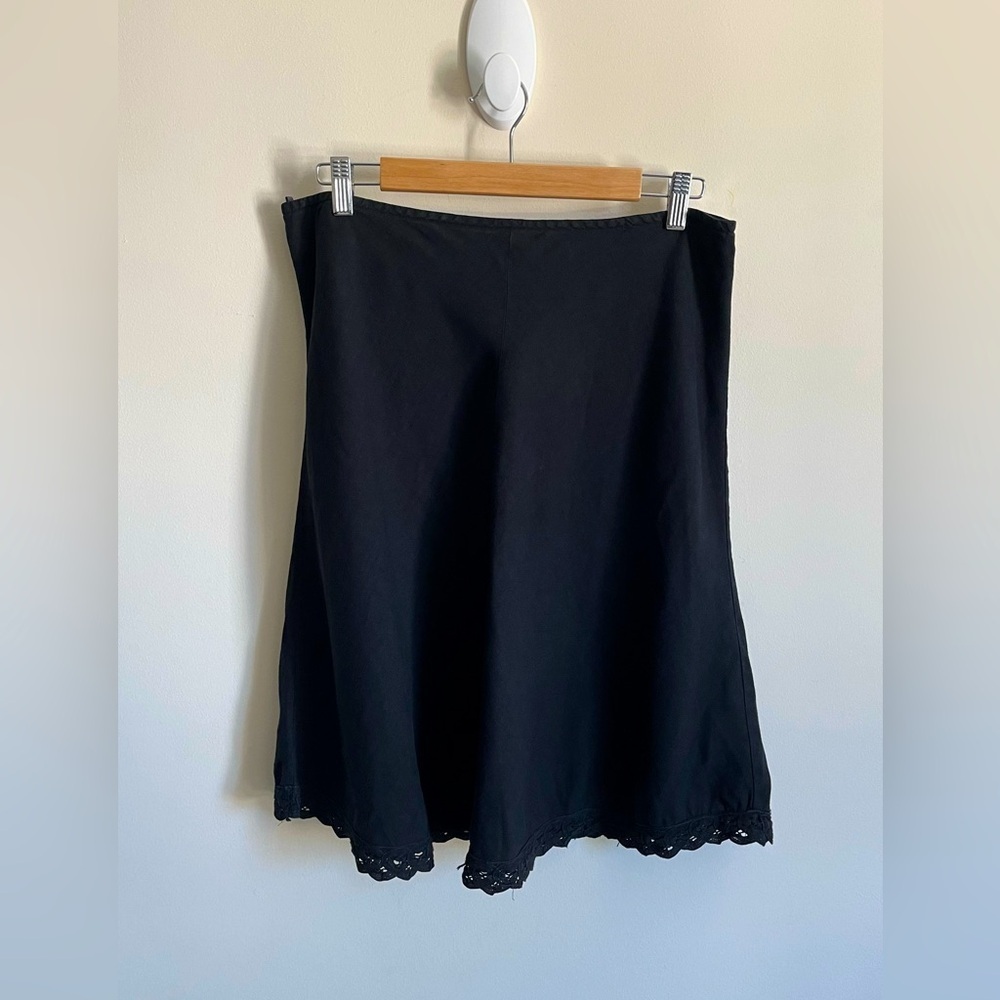 United Colors of Benetton Black Linen Lace Embellished Zip Up Midi Skirt Sz 44